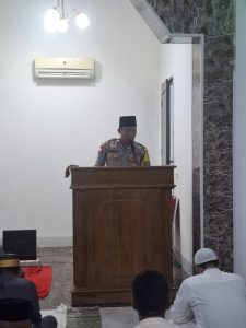 Sejukkan Suasana Ramadhan, Bhabinkamtibmas AIPTU Muh. Taslim Ajak Warga BTN Maleo 2 Perkuat Keamanan dan Moralitas