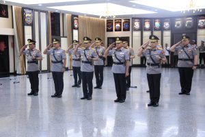 Kapolri Lantik Kalemdiklat dan 5 Kapolda Baru, Diantaranya Kapolda Sultra