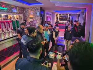 Razia Midnight Ditresnarkoba Polda Sultra di 3 THM Kendari, 2 Pengunjung Positif Narkoba!