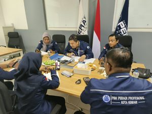 PERKUAT AKSES KEADILAN, PBH PERADI PROFESIONAL KENDARI SHAPING STRUKTUR DAN LUNCURKAN PIKET ‘QUICK RESPONSE’ 24 JAM